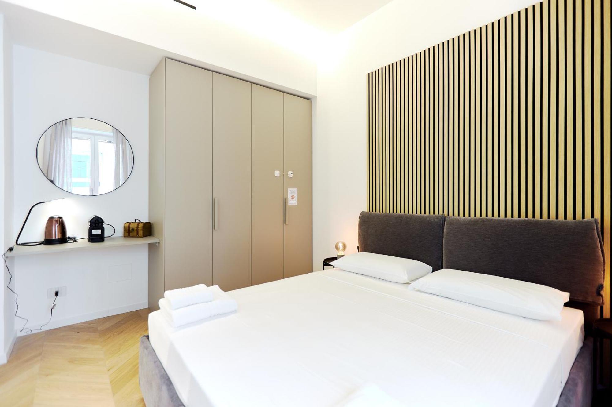 Duomo Imperial Suits - Modern And Comfortable Milano Eksteriør billede