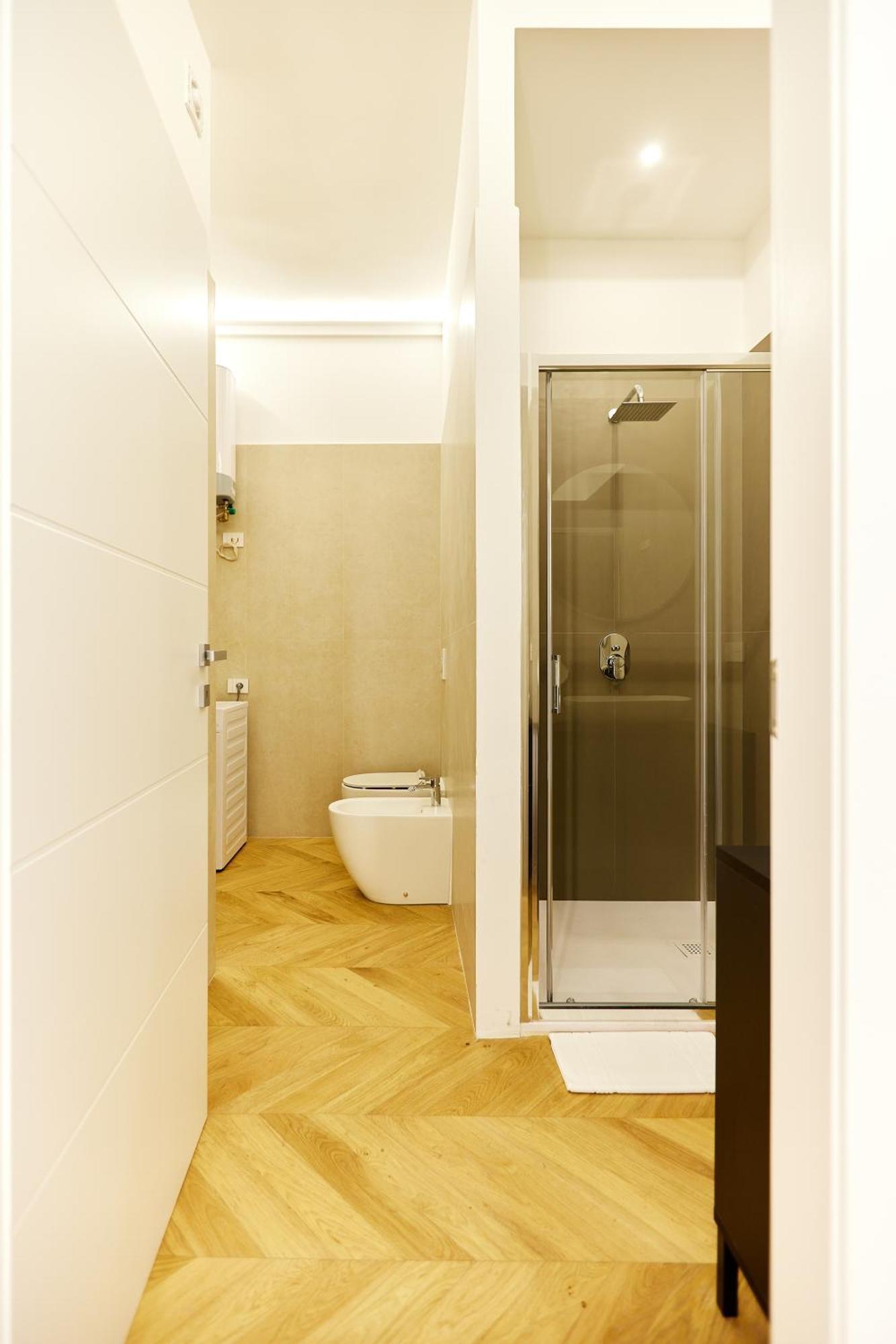 Duomo Imperial Suits - Modern And Comfortable Milano Eksteriør billede